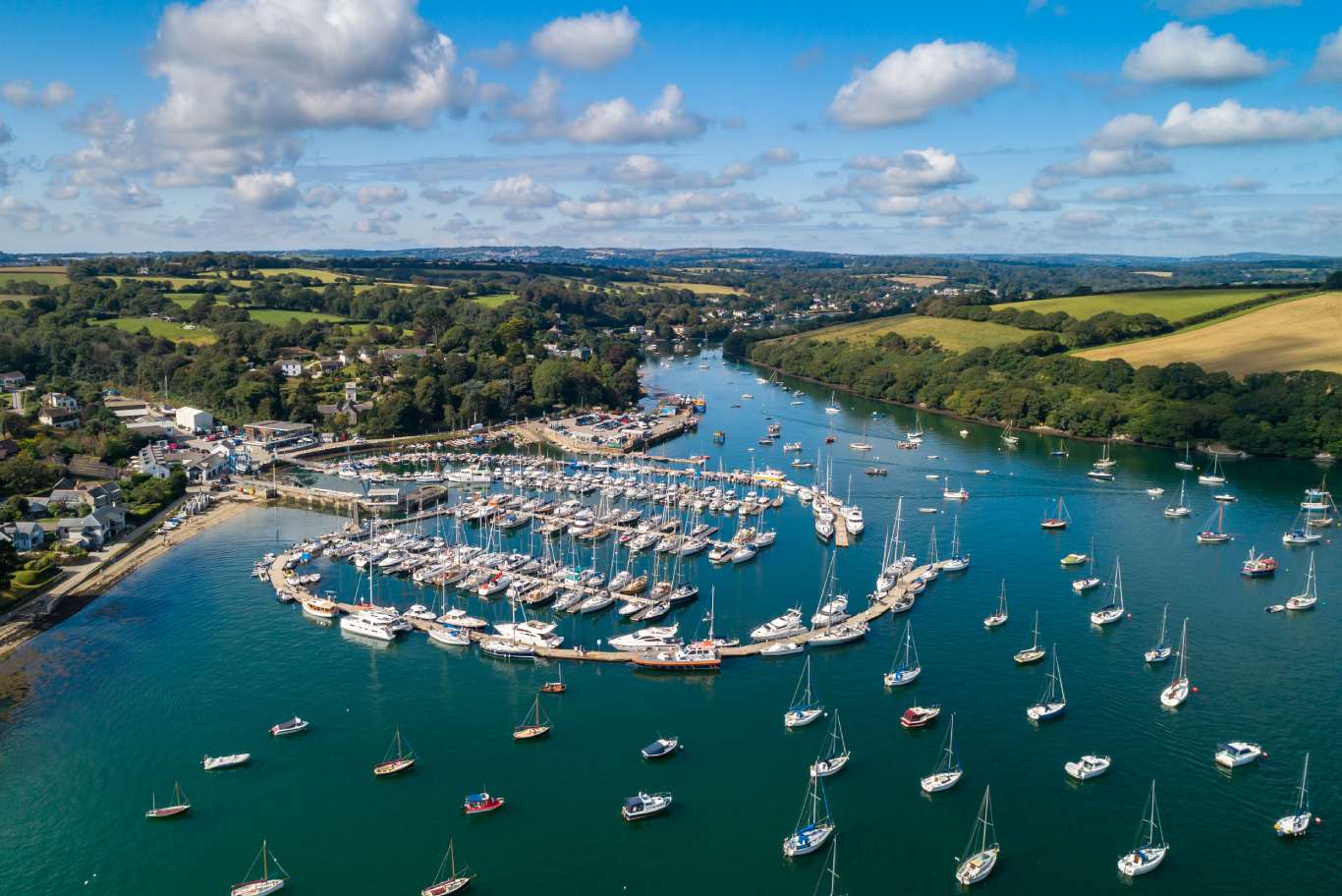 mylor yacht harbour chandlery